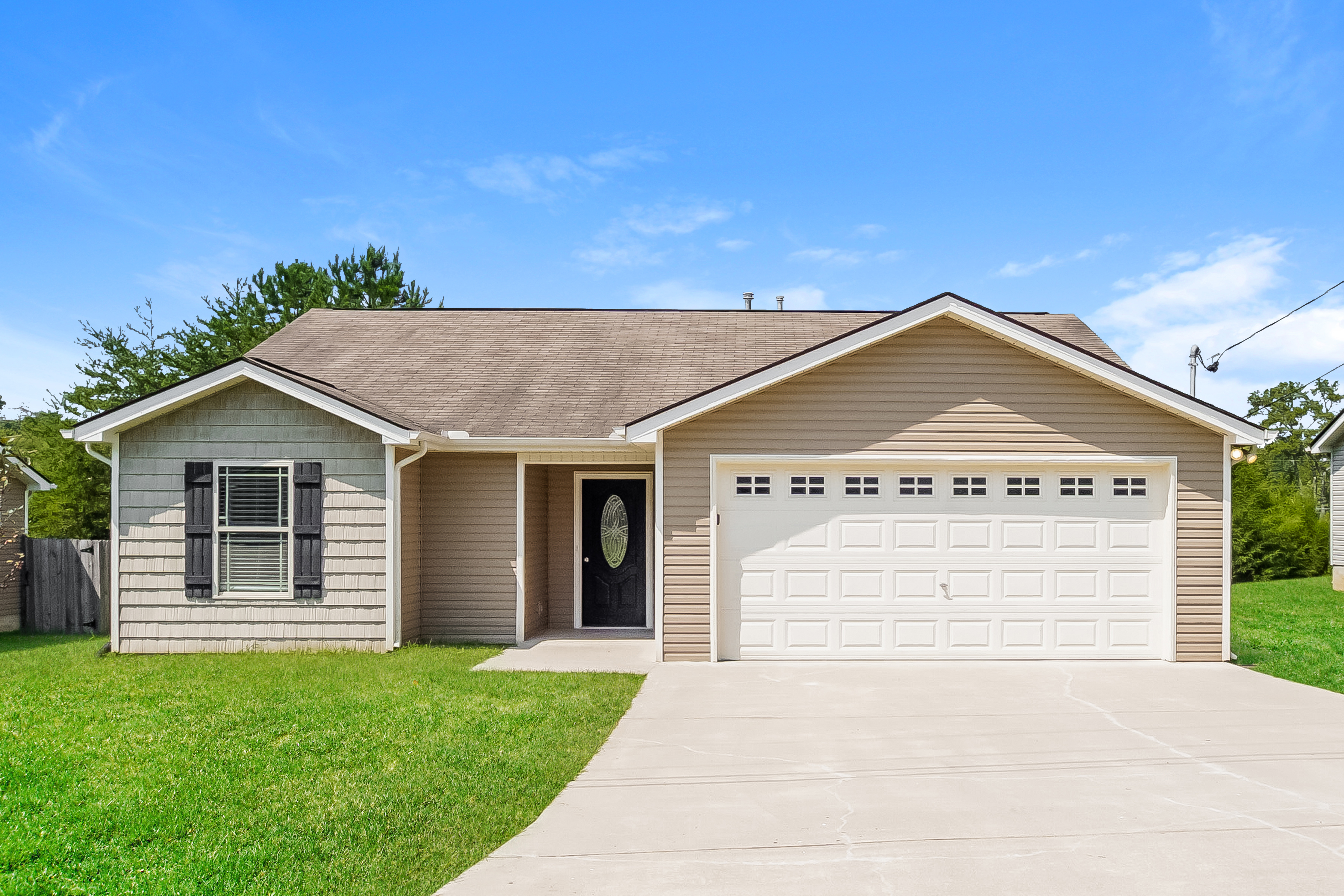 5109 CEDAR KNOLL Dr CORRYTON, TN 37721